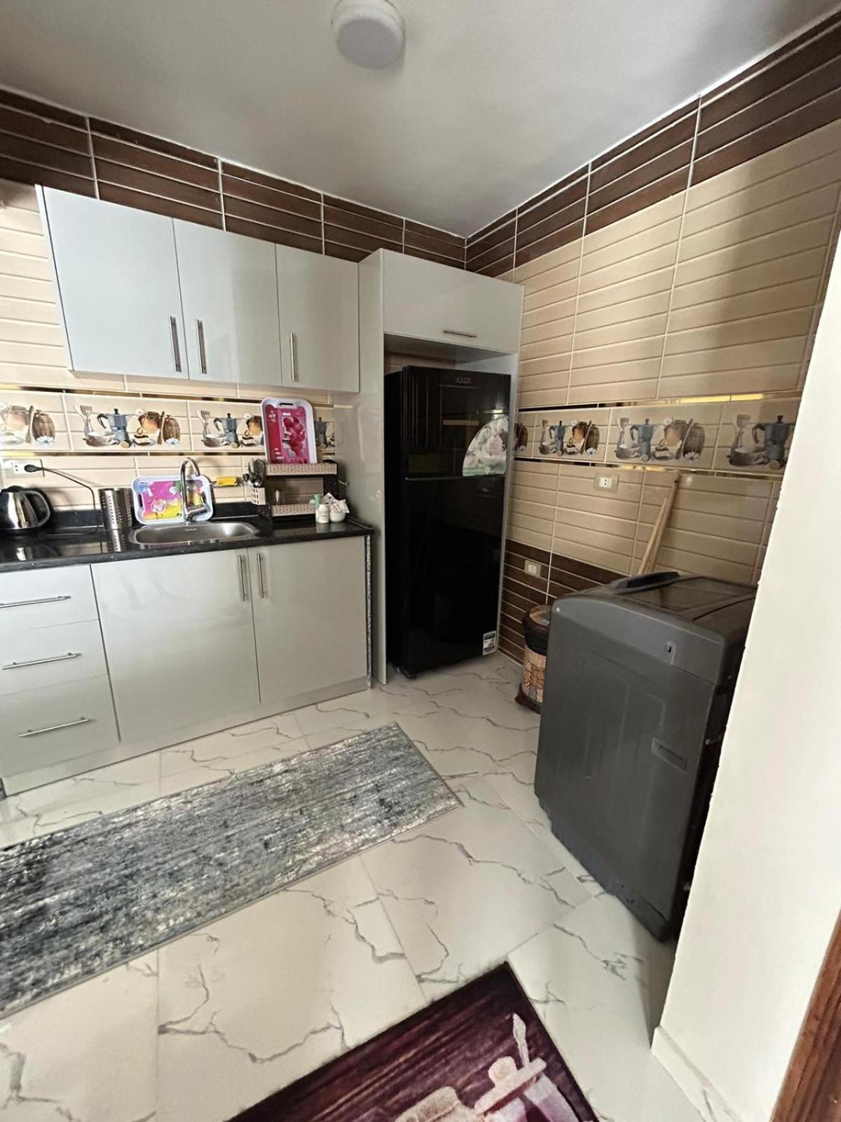 Apartment Hossam 1 Хургада Экстерьер фото