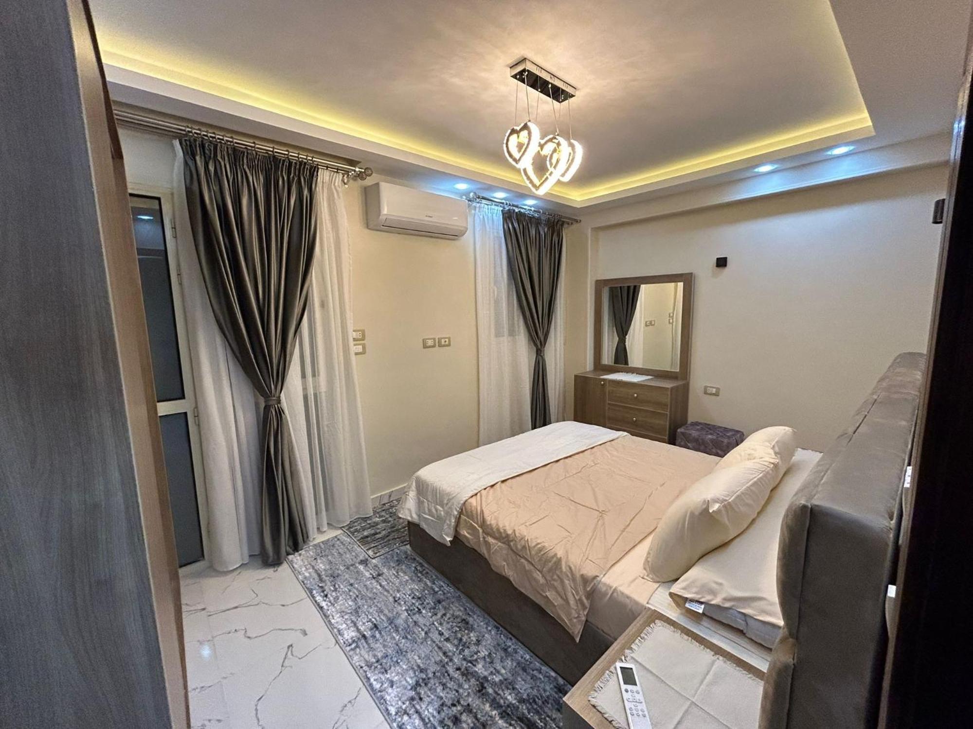 Apartment Hossam 1 Хургада Экстерьер фото